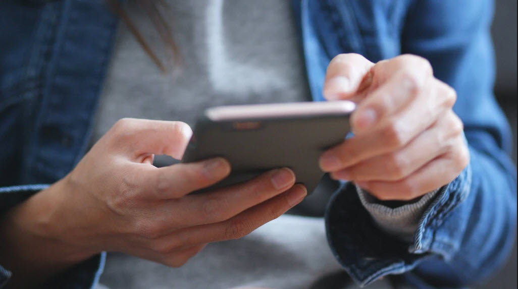 Ketika Teknologi Disalahgunakan, Dugaan Pelecehan Seksual di Unesa Seret Tiga Mahasiswa