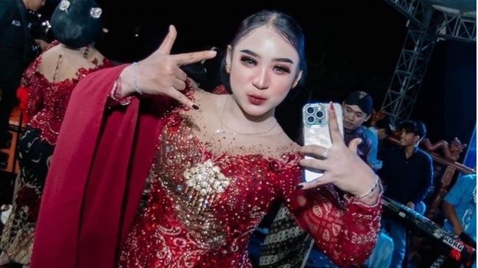 Niken Salindry, Sinden Muda Asal Kediri yang Bersinar di Usia 18 Tahun dengan Tarif Manggung Fantastis